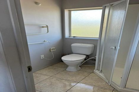 Photo of property in 7/51 Redoubt Road, Goodwood Heights, Auckland, 2105