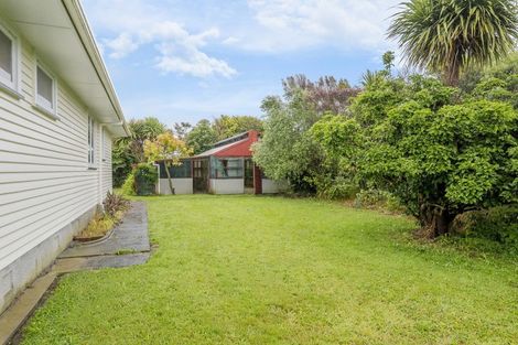 Photo of property in 11 Iti Street, Otaki, 5512