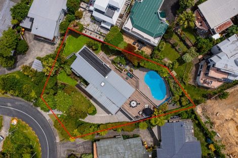 Photo of property in 25 Parr Terrace, Castor Bay, Auckland, 0620