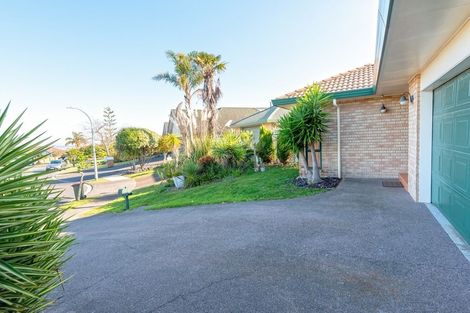 Photo of property in 30 Limerick Place, Dannemora, Auckland, 2016