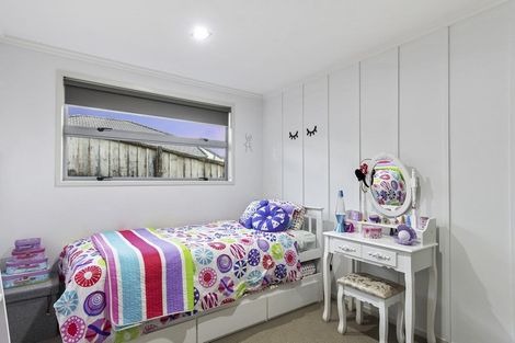 Photo of property in 4 Siemonek Rise, Bethlehem, Tauranga, 3110