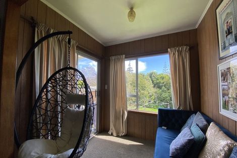 Photo of property in 15 Raleigh Road, Northcote, Auckland, 0627