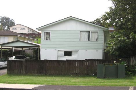Photo of property in 22 Glenbervie Crescent, Massey, Auckland, 0614