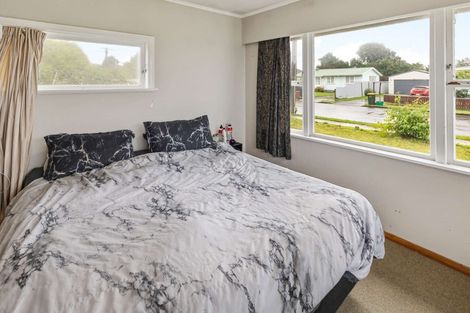 Photo of property in 18 Clyde Street, Levin, 5510