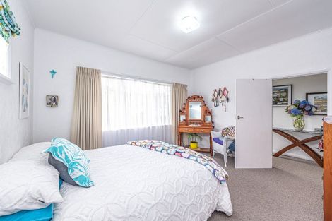 Photo of property in 2 Hodge Place, Aramoho, Whanganui, 4500