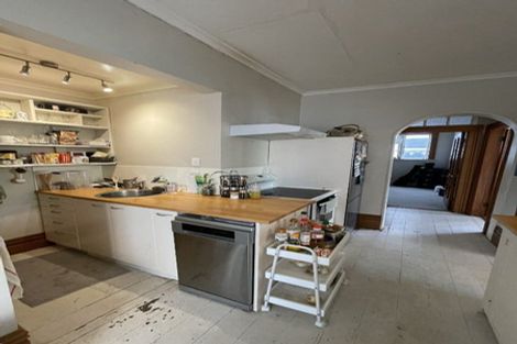 Photo of property in 103 Tasman Street, Mount Cook, Wellington, 6021