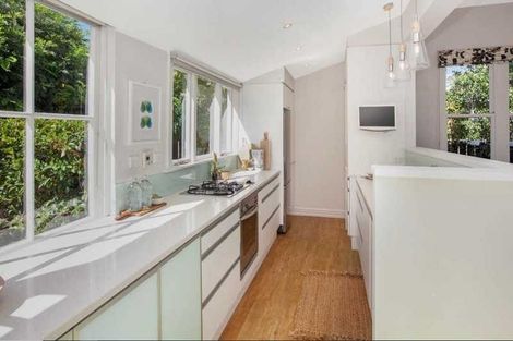 Photo of property in 52a Onslow Street, St Albans, Christchurch, 8014