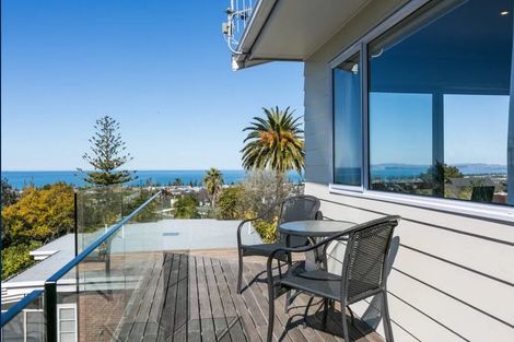 Photo of property in 12 Ormond Road, Hospital Hill, Napier, 4110