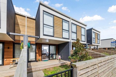 Photo of property in 3/2 Parson Lane, Papatoetoe, Auckland, 2025