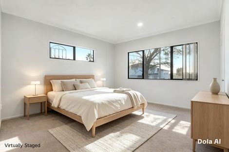 Photo of property in 1/14 Santa Monica Place, Goodwood Heights, Auckland, 2105