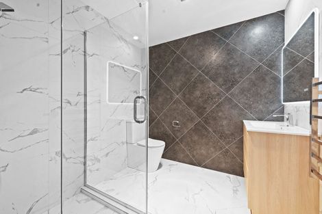 Photo of property in 28c Studfall Street, Pakuranga Heights, Auckland, 2010