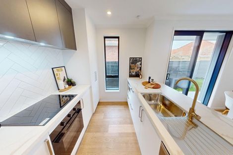 Photo of property in 51a Selwyn Crescent, College Estate, Wanganui, 4500