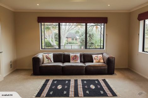 Photo of property in 16 Athfield Drive, Bethlehem, Tauranga, 3110