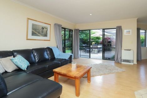 Photo of property in 5 Montrose Crescent, Huntington, Hamilton, 3210