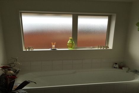 Photo of property in 128 Lowes Road, Rolleston, 7614