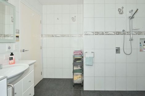 Photo of property in 155 Newcastle Street, Mahia, Nuhaka, 4198