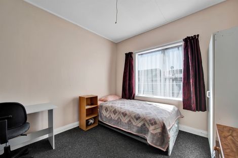 Photo of property in 37 Wallscourt Place, Normanby, Hawera, 4614