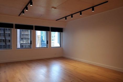 Photo of property in 155 Queen Street, Northcote Point, Auckland, 0627