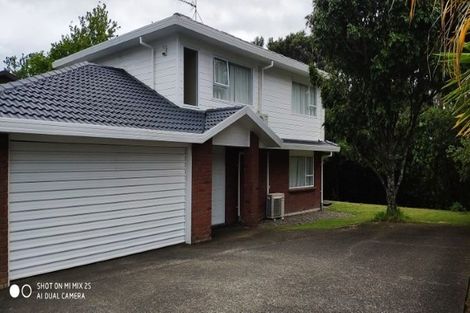 Photo of property in 23 Chedworth Drive, Glenfield, Auckland, 0629