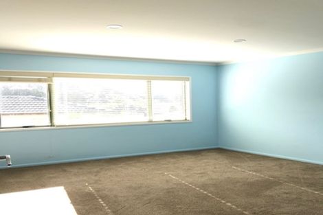 Photo of property in 35 Kristin Lane, Albany, Auckland, 0632