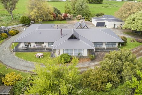 Photo of property in 422 Milson Line, Milson, Palmerston North, 4478