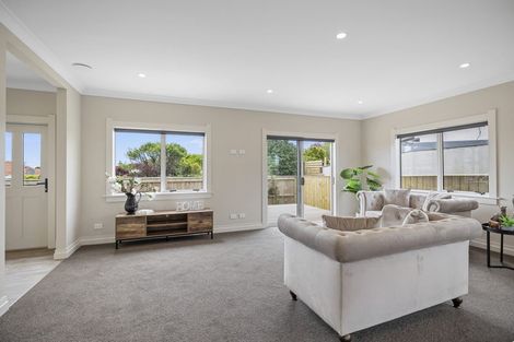 Photo of property in 107 Brooklands Road, Brooklands, New Plymouth, 4310