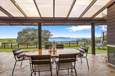 Photo of property in 1 Jackson Crescent, Mahurangi East, Warkworth, 0982