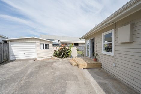 Photo of property in 15a Chisnall Street, Richmond, 7020