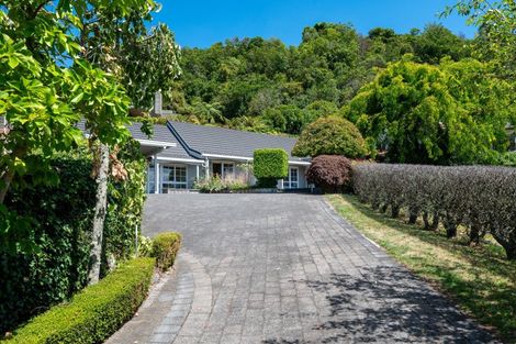 Photo of property in 7 Krissell Place, Acacia Bay, Taupo, 3330