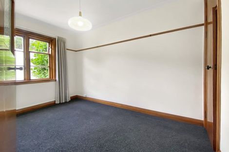 Photo of property in Ionian Flats, 123-125 Brougham Street, Mount Victoria, Wellington, 6011