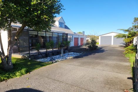 Photo of property in 22 Loris Place, Karoro, Greymouth, 7805