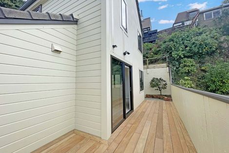 Photo of property in 242b Tinakori Road, Thorndon, Wellington, 6011