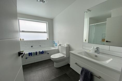 Photo of property in 17 Chain Place, Papamoa, 3118