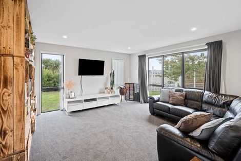 Photo of property in 2 Ed Hillary Drive, Rolleston, 7615