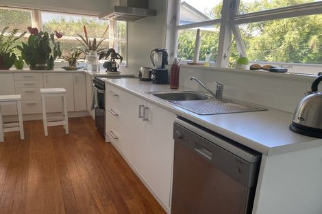 Photo of property in 96 Matatua Road, Raumati Beach, Paraparaumu, 5032