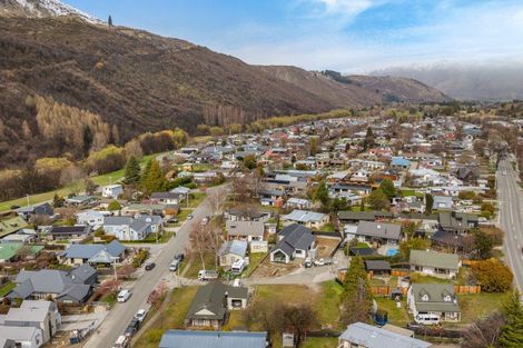 Photo of property in 5 Payne Place, Arrowtown, 9302