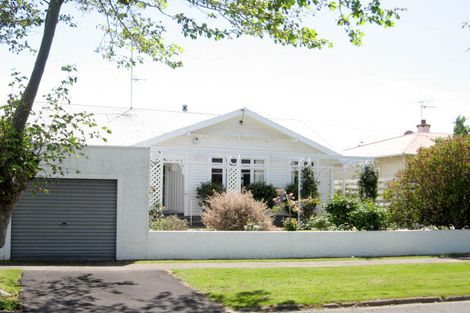 Photo of property in 4 Godwin Crescent, College Estate, Whanganui, 4500