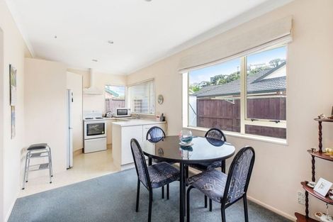 Photo of property in Miramar Villas, 23/3 Byron Street, Miramar, Wellington, 6022