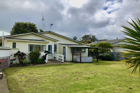 Photo of property in 14 Moore Avenue, Tawhero, Whanganui, 4501
