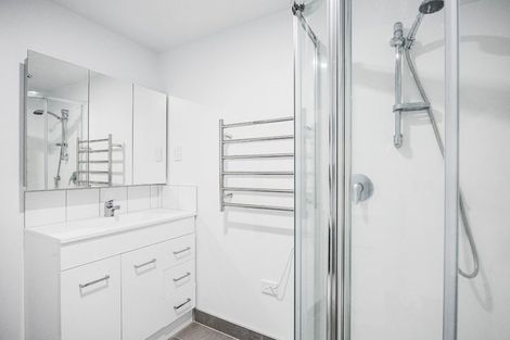 Photo of property in 108/28c Eileen Newey Place, Henderson, Auckland, 0612