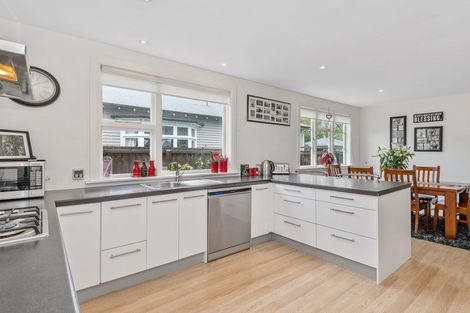 Photo of property in 80 Mersey Street, St Albans, Christchurch, 8014