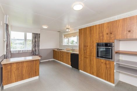 Photo of property in 27 Green Avenue, Levin, 5510