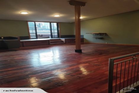 Photo of property in 91a Cook Street, Marfell, New Plymouth, 4310