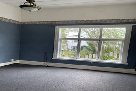 Photo of property in 2/20a Rawene Road, Birkenhead, Auckland, 0626