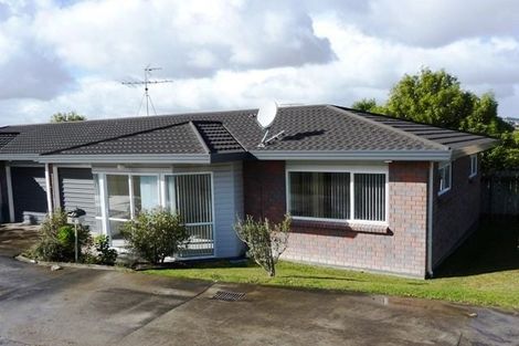 Photo of property in 130n Lakeside Drive, Orewa, 0931