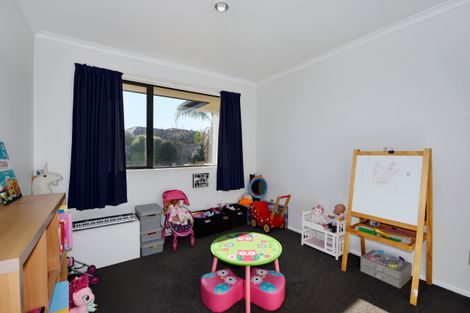 Photo of property in 35 Covent Drive, Stoke, Nelson, 7011