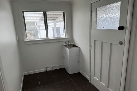 Photo of property in 8 Trevethick Grove, Woburn, Lower Hutt, 5010