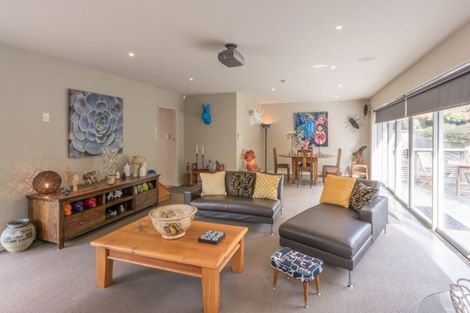 Photo of property in 422 Te Moana Road, Waikanae, 5036