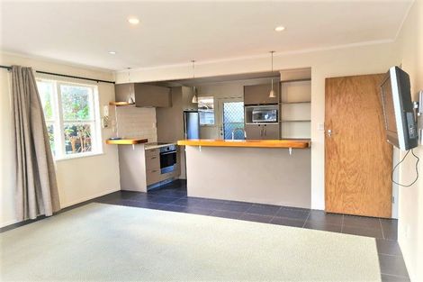 Photo of property in 42 Wyllie Road, Papatoetoe, Auckland, 2025