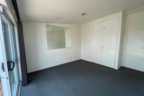 Photo of property in 8/65 Mariri Road, One Tree Hill, Auckland, 1061